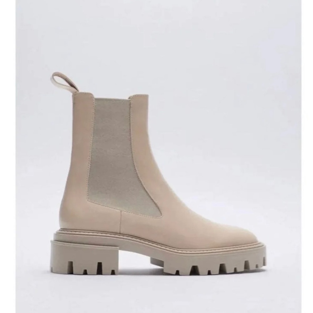 Zara Low Heel Leather Ankle Boots